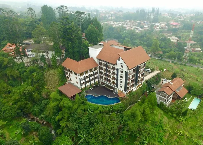 Grand Hill Resort-Hotel di Puncak